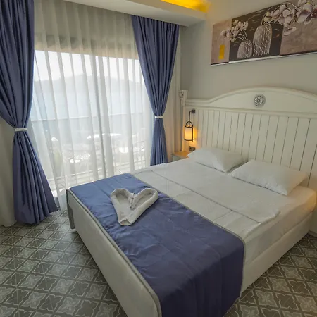 호텔 Marmaris Beach Hotel 말마리스