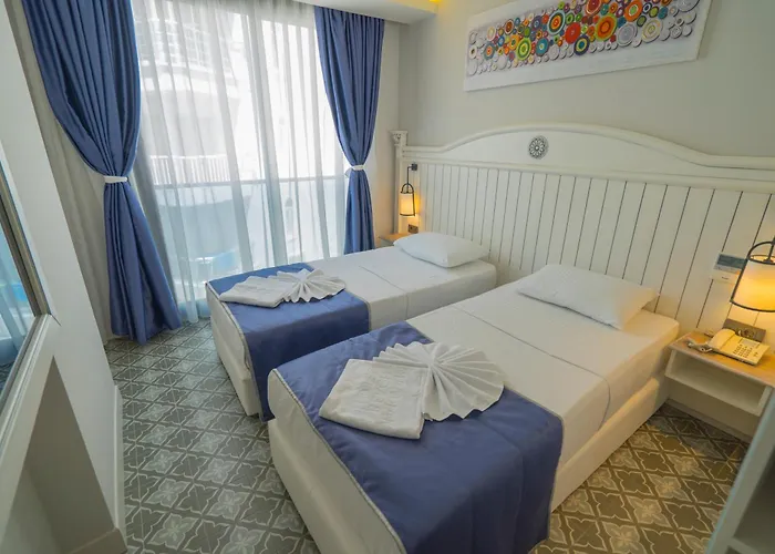 מלון Marmaris Beach Hotel מרמריס