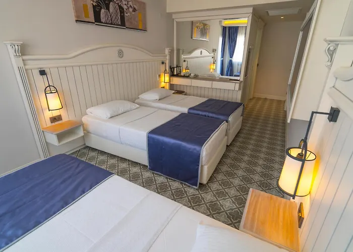 מלון Marmaris Beach Hotel