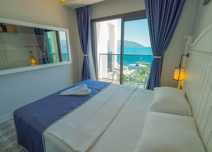 Marmaris Beach Hotel מלון