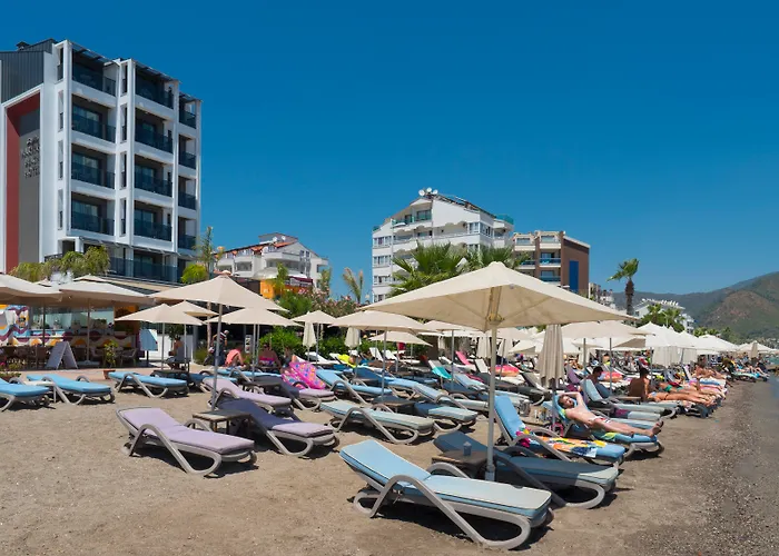 מלון Marmaris Beach Hotel 4*