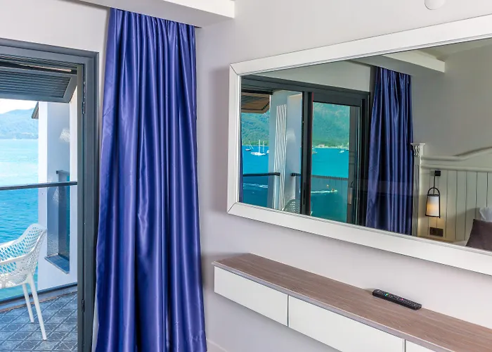 Marmaris Beach Hotel מלון מרמריס