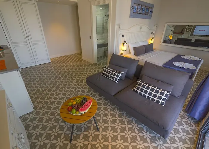 Marmaris Beach Hotel מלון