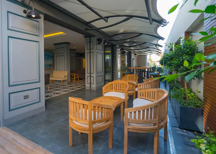 فندق مارماريس بيتش