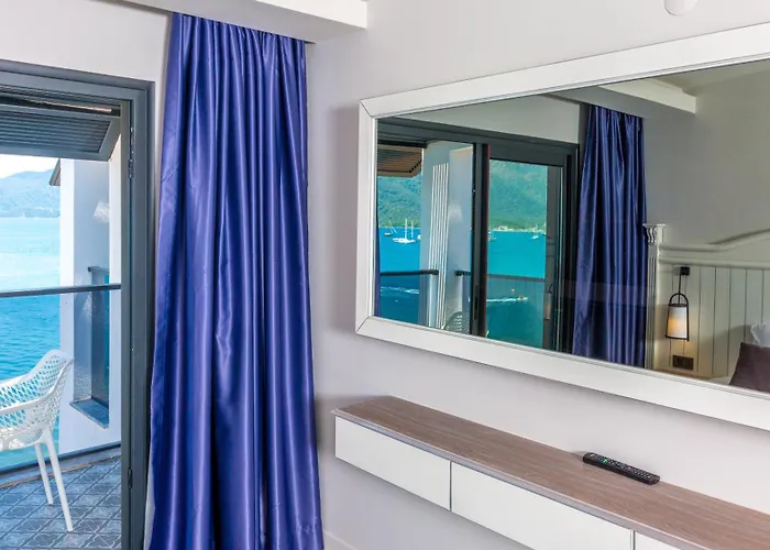 فندق مارماريس بيتش 4* مرمريس