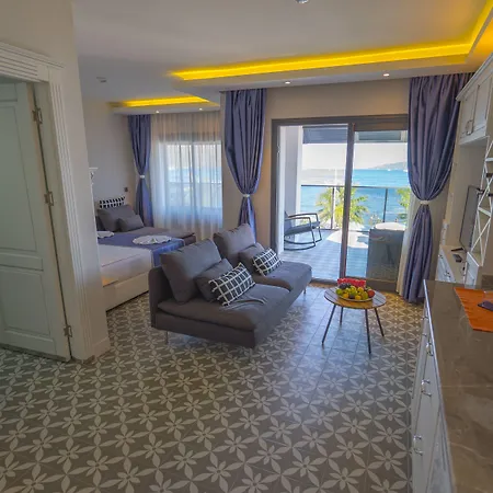 فندق مارماريس بيتش 4*