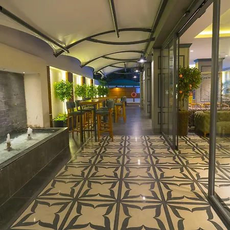 马尔马里斯海滩酒店 马尔马里斯