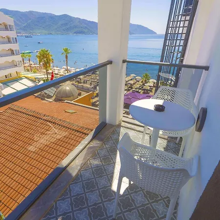 מלון Marmaris Beach Hotel מרמריס
