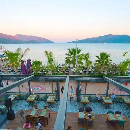 ホテル Marmaris Beach Hotel